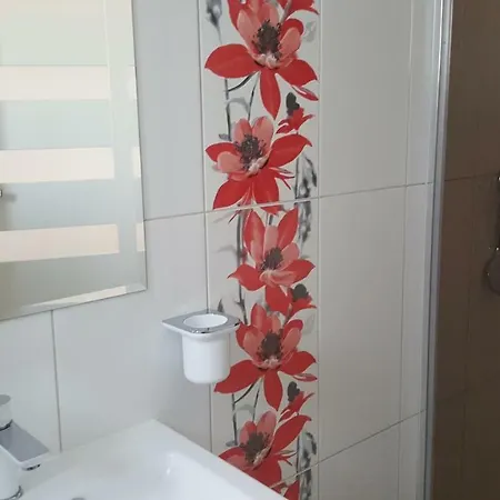 Centrum 2 公寓 Mikołajki